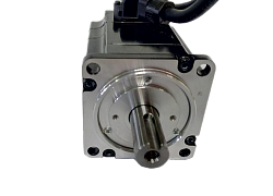 Серводвигатель Yaskawa SGM7J-04AFC6S №01021522