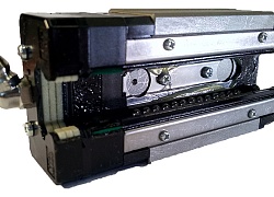 Линейный подшипник ТНК HSR 25 оси  Z № 01011561
